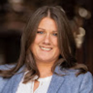 Meet your Posher, She sells jersey shore